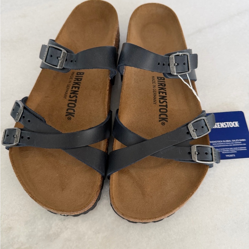 Birkenstock | Franca Navy Cross-Strap Leather Sandals | 40 - Picture 1 of 9